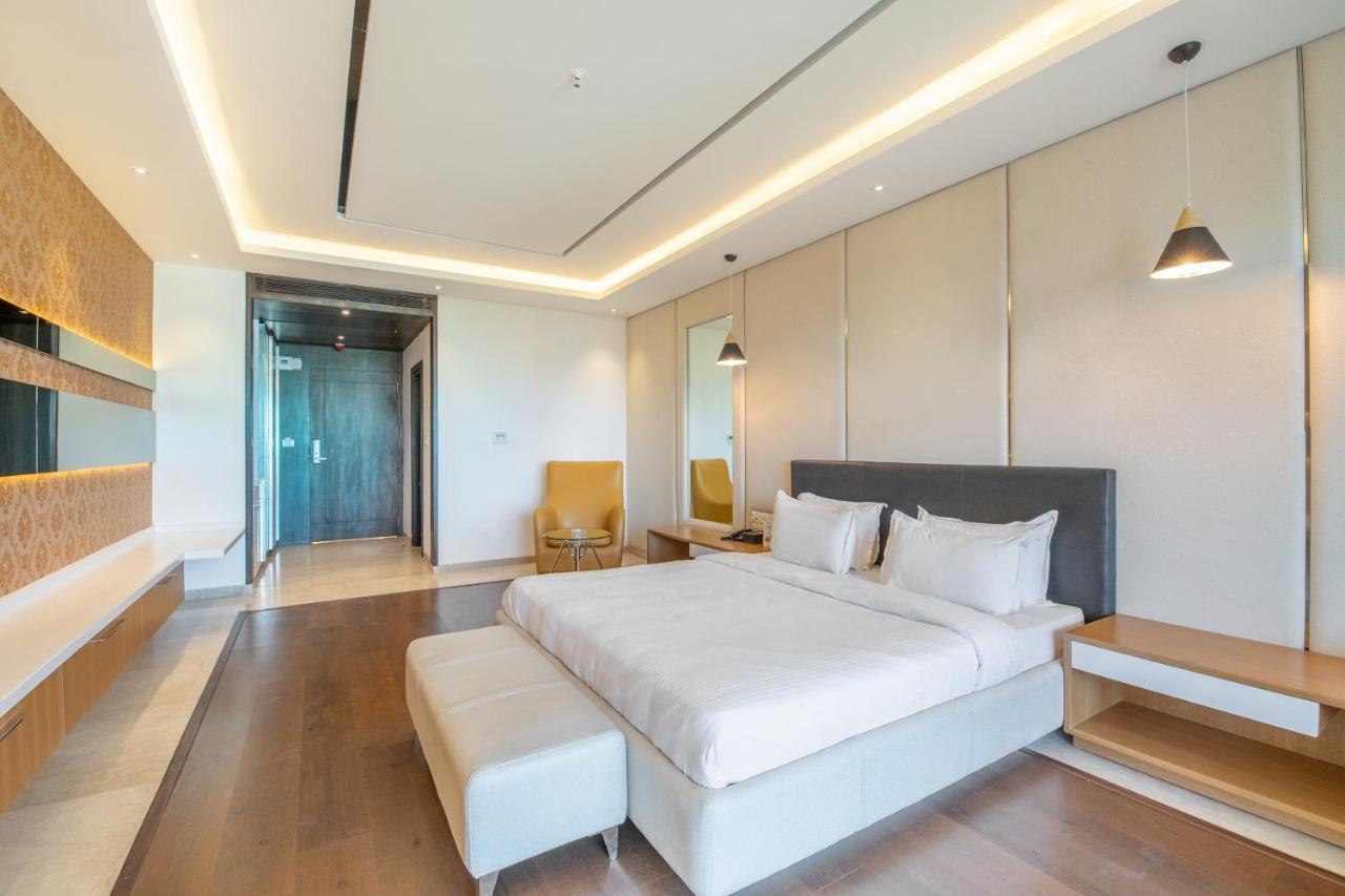 Palette Resorts - Hotel Sanhok Bangalore Room photo